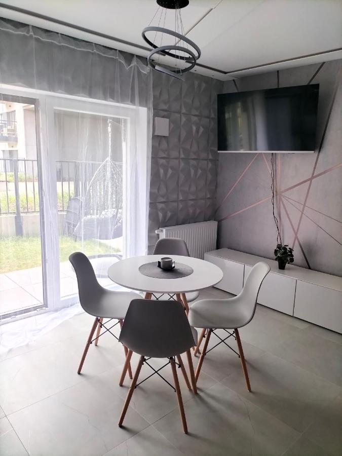 Apartment Cumbia Garden วรอตซวาฟ ภายนอก รูปภาพ